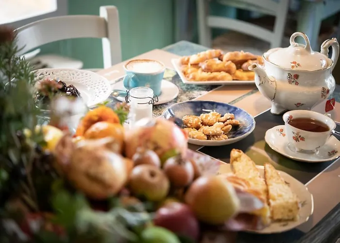 Turchi Farm - Della Luna & Antico Frantoio Oda ve Kahvaltı