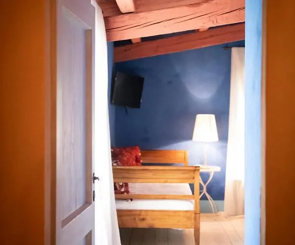 Turchi Farm - Della Luna & Antico Frantoio 3*